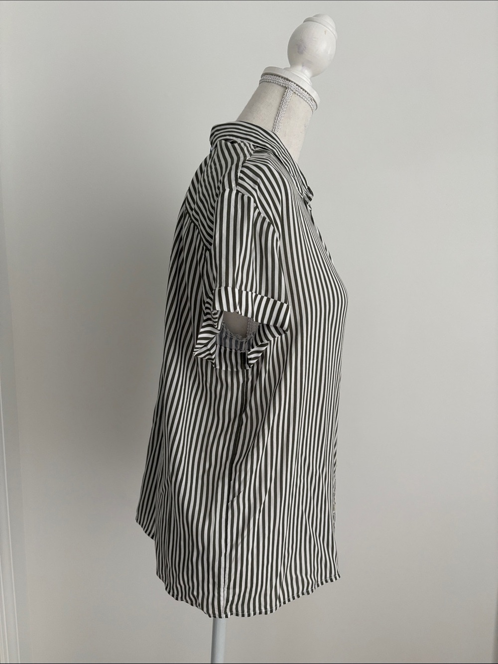 Green & White Vertical Stripe Button-Down Blouse - Picture 3 of 8